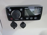2015 Boston Whaler 230 Vantage Photo #32