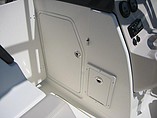 2015 Boston Whaler 230 Vantage Photo #50
