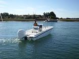 2015 Boston Whaler 240 Dauntless Photo #5
