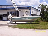15 Boston Whaler 240 Dauntless
