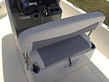 2015 Boston Whaler 240 Dauntless Photo #6