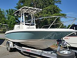2015 Boston Whaler 240 Dauntless Photo #2