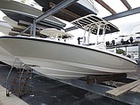 15 Boston Whaler 240 Dauntless