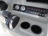2015 Boston Whaler 240 Dauntless Photo #10
