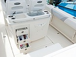 2015 Boston Whaler 250 Outrage Photo #9