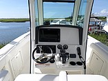 2015 Boston Whaler 250 Outrage Photo #24