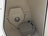 2015 Boston Whaler 270 Dauntless Photo #22