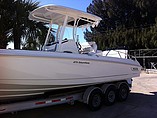 2015 Boston Whaler 270 Dauntless Photo #2