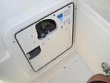 2015 Boston Whaler 270 Dauntless Photo #16
