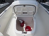 2015 Boston Whaler 270 Dauntless Photo #9