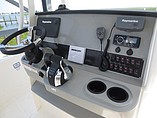 2015 Boston Whaler 270 Dauntless Photo #11