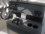 2015 Boston Whaler 270 Dauntless Photo #3