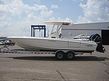 15 Boston Whaler 270 Dauntless