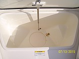 2015 Boston Whaler 270 Dauntless Photo #16