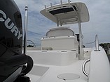 2015 Boston Whaler 270 Dauntless Photo #4