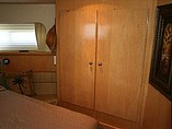 1997 Carver 405 Aft Cabin Photo #58