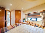 2010 Azimut 62 Evolution Express Photo #31