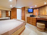 2010 Azimut 62 Evolution Express Photo #41