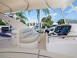 2010 Azimut 62 Evolution Express Photo #52