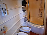2010 Azimut 68e Photo #39