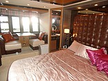 2010 Azimut 70 Photo #60