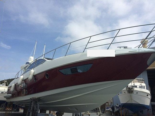 10 Azimut 62s
