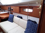 2010 Beneteau 40 Photo #11