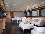 2010 Custom Line Navetta 26 Photo #2
