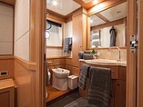 2010 Custom Line Navetta 26 Photo #33