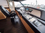 2010 Custom Line Navetta 26 Photo #38