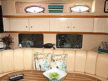 1996 Sea Ray 450 Sundancer Photo #11