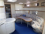 1996 Sea Ray 450 Sundancer Photo #29