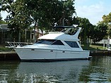 97 Bayliner 3988 Motoryacht Twin Cummins