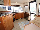 1997 Bayliner 3988 Motoryacht Twin Cummins Photo #15