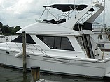 1997 Bayliner 3988 Motoryacht Twin Cummins Photo #39
