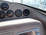 1997 Carver 350 Mariner Photo #16