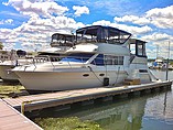 97 Carver 405 Aft Cabin