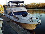 1997 Carver 405 Aft Cabin Photo #3