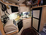 1997 Carver 405 Aft Cabin Photo #15