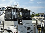 1997 Carver 405 Aft Cabin Motor Yacht Photo #3