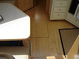 1997 Carver 405 Aft Cabin Motor Yacht Photo #18