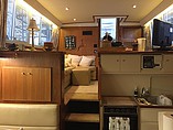 1997 Carver 430 Cockpit Motor Yacht Photo #14