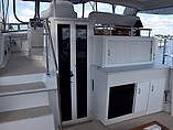 1997 Carver 440 Aft Cabin Motor Yacht Photo #10