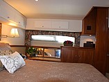 1997 Carver 440 Aft Cabin Motor Yacht Photo #20