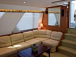 1997 Carver 440 Aft Cabin Motor Yacht Photo #25