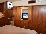 1997 Carver 440 Aft Cabin Motor Yacht Photo #34