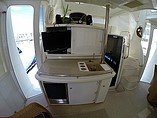 1997 Carver 455 Aft Cabin Motoryacht Photo #12