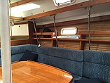 1997 Catalina 380 Photo #8