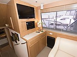 1997 Hatteras 43 Convertible Photo #34