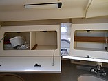 1997 Hunter 376 Photo #26